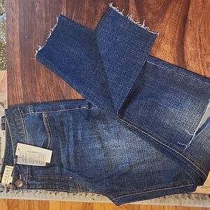 Harper Heritage From Francesca's Mid Rise Skinny Jeans Size 28